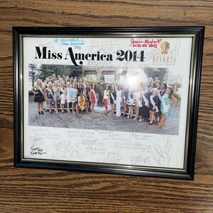 2014 Miss America Pageant Group Photo & Signatures! Resorts Casino Nina Davuluri
